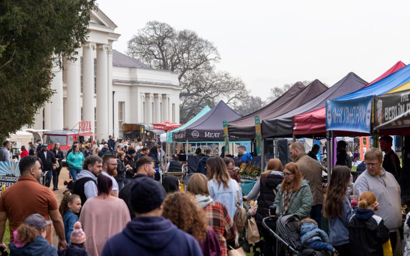 A crowd of people walking through Open Estate Day's Urban Food Fest.